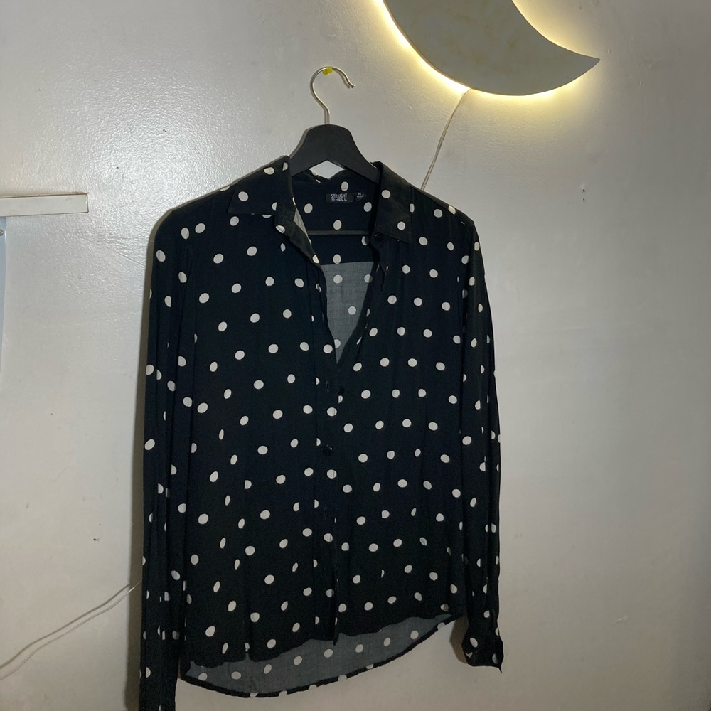Straight to hell button up shirt Polka dots black and white classic medium size